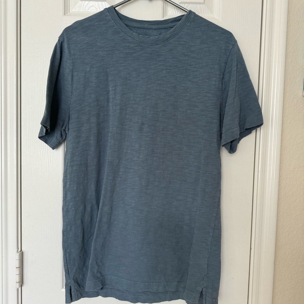 Treasure & Bond men’s t-shirts (2)